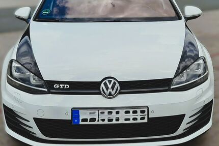 VW Golf 137.000 km 16.000 &euro; Mittenaar 35756