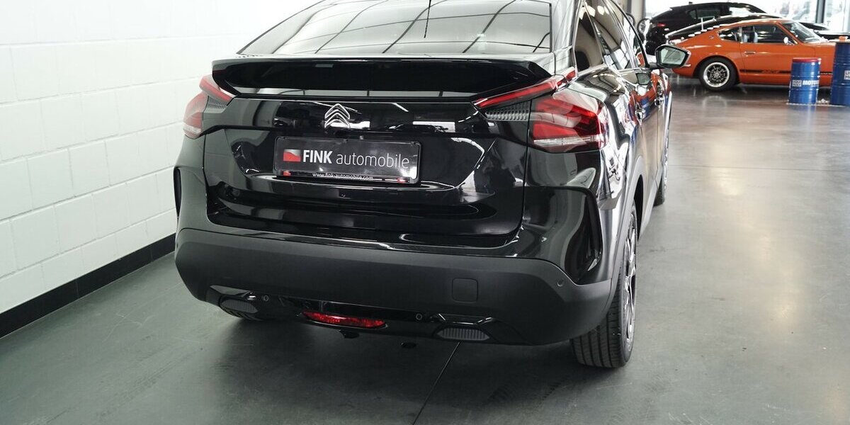 Citroen e-C4 e- 136 Shine 50 KWh LED CARPLAY 43.800 km 17.320 &euro; Lich 35423