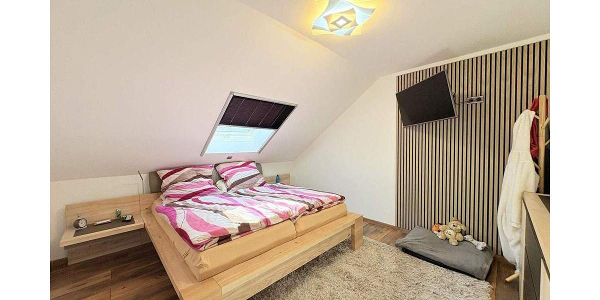 Einfamilienhaus Grünberg - 8 Zimmer, 162 m&sup2;, 499.900&euro; | Angebot:25689273