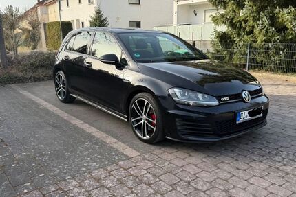 VW Golf 160.500 km 11.900 &euro; Gießen 35398