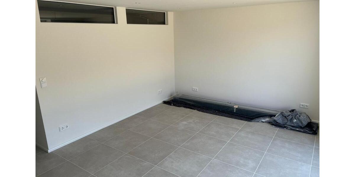 Etagenwohnung Wölfersheim - 2 Zimmer, 71 m&sup2;, 1.000&euro; | Angebot:26660248
