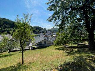 Mehrfamilienhaus, Wohnhaus Bad Endbach Hartenrod - 8 Zimmer, 180 m&sup2;, 170.000&euro; | Angebot:25777052