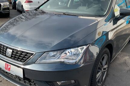 Seat Leon 227.789 km 7.490 &euro; Giessen 35394