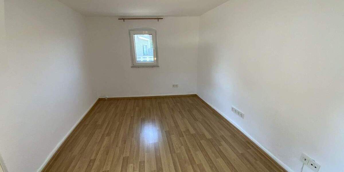 Einfamilienhaus Leun Bissenberg - 5 Zimmer, 144 m&sup2;, 165.000&euro; | Angebot:25770827