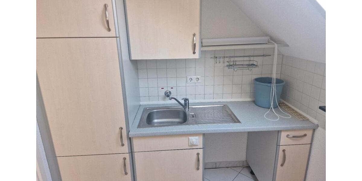 Dachgeschoßwohnung Wölfersheim - 1 Zimmer, 65 m&sup2;, 750&euro; | Angebot:25475951