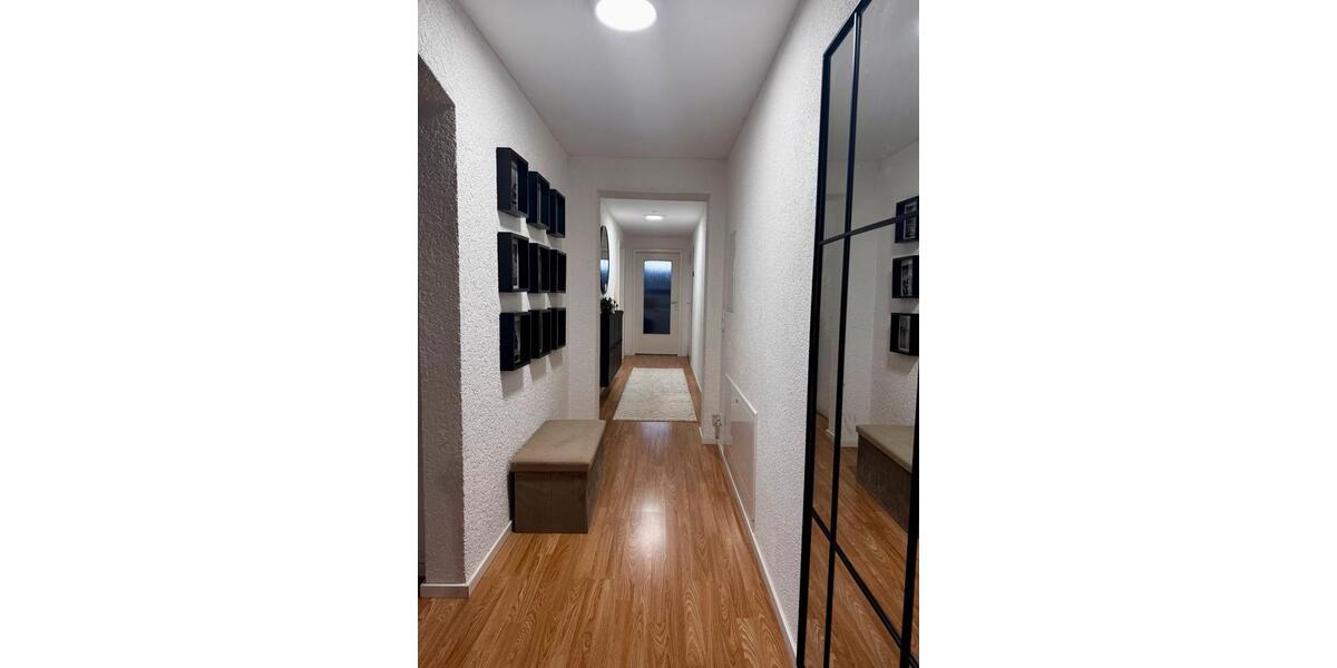 Terrassenwohnung Ehringshausen - 3 Zimmer, 96 m&sup2;, 850&euro; | Angebot:26041325