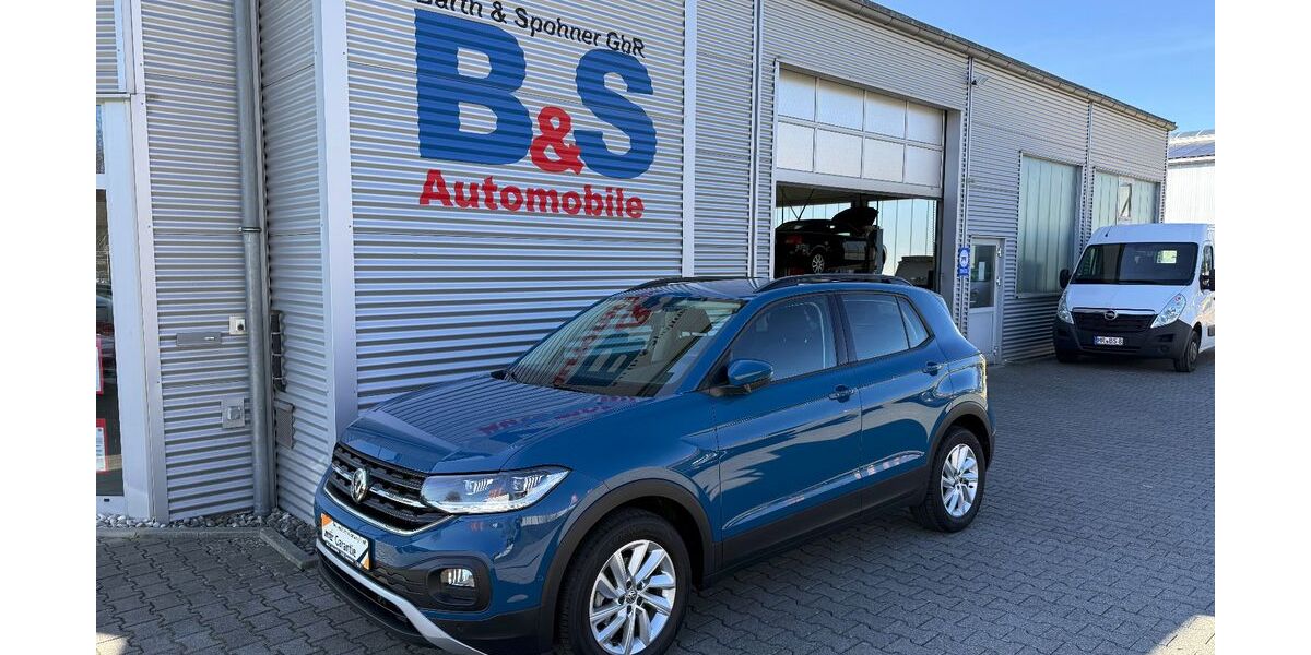 VW T-Cross 28.469 km 16.990 &euro; Gladenbach 35075