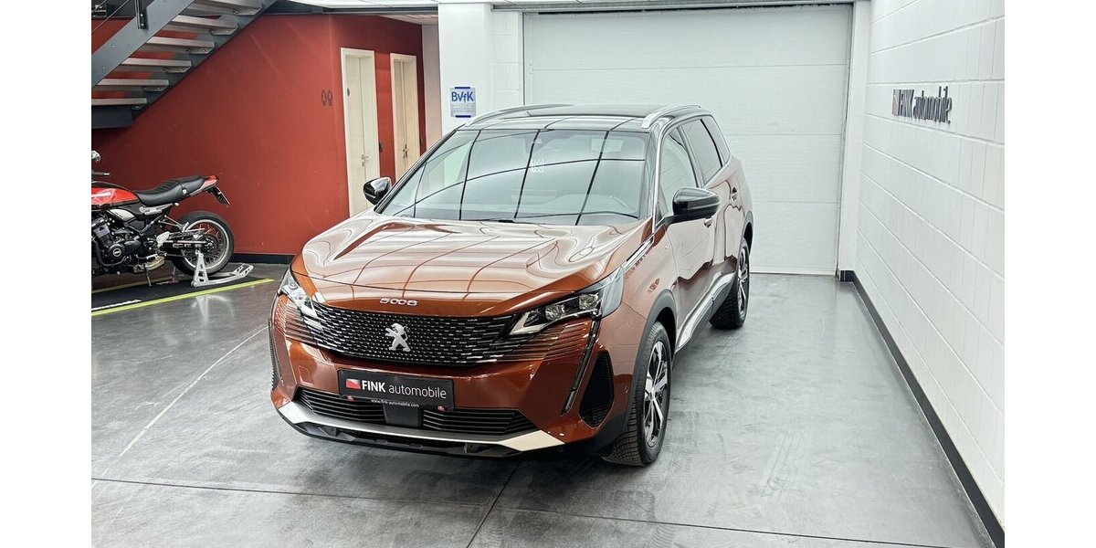 Peugeot 5008 130 EAT8 Allure 1.Hand AHK 13.300 km 25.620 &euro; Lich 35423