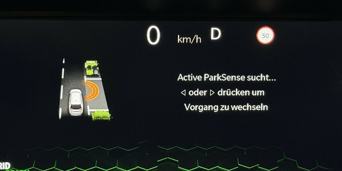 Jeep Compass Trailhawk Plug-In Hybrid 4WD 1.Hand LED 27.100 km 25.890 &euro; Lich 35423