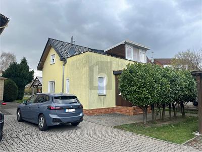 VIEL PLATZ, VIELE MÖGLICHKEITEN - Mehrfamilienhaus, Wohnhaus Hungen | Angebot:26455937