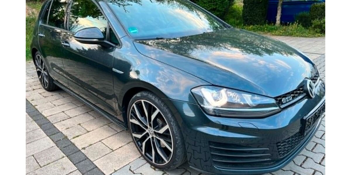 VW Golf 277.000 km 8.750 &euro; Solms 35606