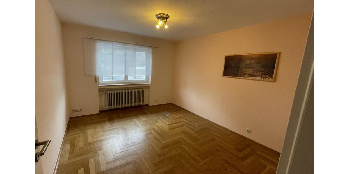 Einfamilienhaus Ebsdorfergrund - 6 Zimmer, 150 m&sup2;, 490.000&euro; | Angebot:25929897