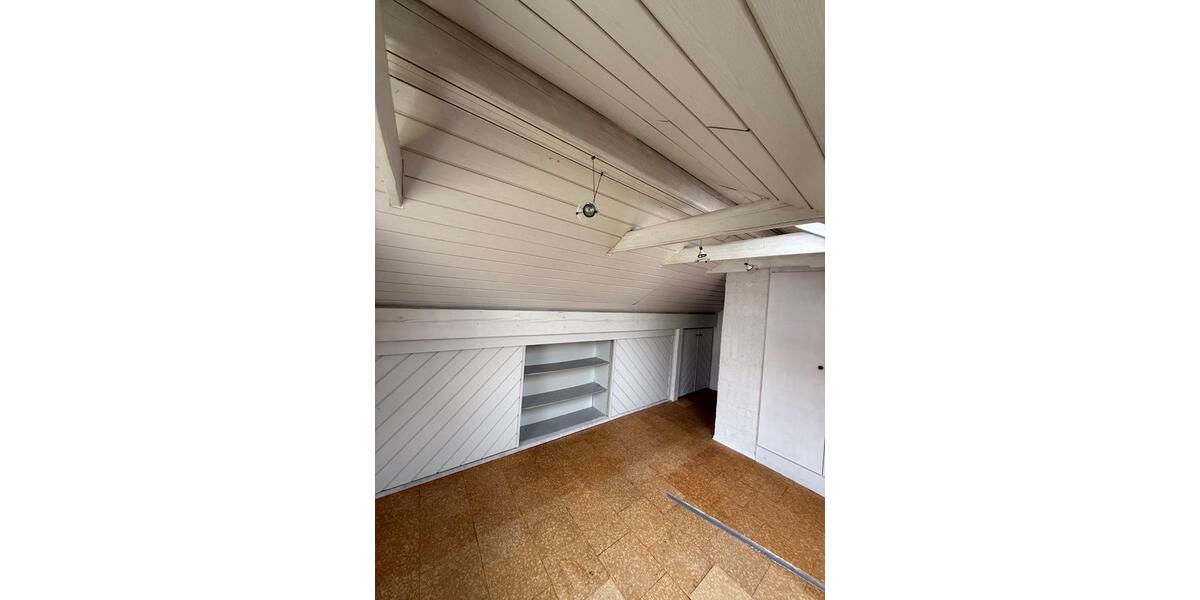Einfamilienhaus Marburg Cappel - 7 Zimmer, 202 m&sup2;, 329.000&euro; | Angebot:26632794