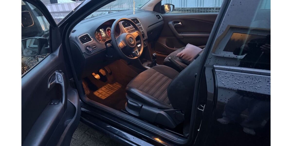 VW Polo 74.000 km 7.900 &euro; Buseck 35418