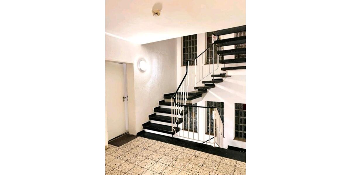 Etagenwohnung Gießen Wieseck - 1 Zimmer, 22 m&sup2;, 350&euro; | Angebot:26637485