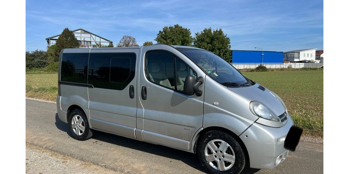 Opel Vivaro 312.000 km 4.750 &euro; Münzenberg-Gambach 35516