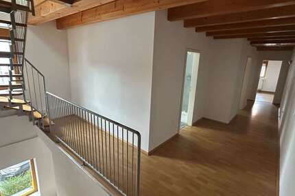 Haus Friedberg - 4 Zimmer, 120 m&sup2;, 449.000&euro; | Angebot:24718581