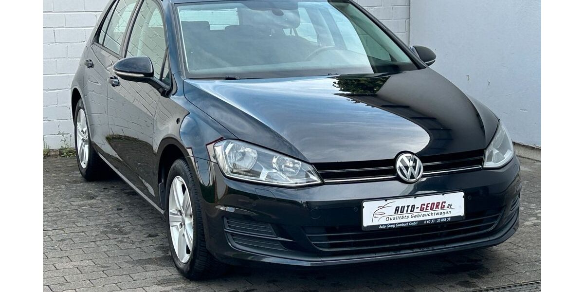 VW Golf 82.000 km 10.999 &euro; Münzenberg Gambach 35516