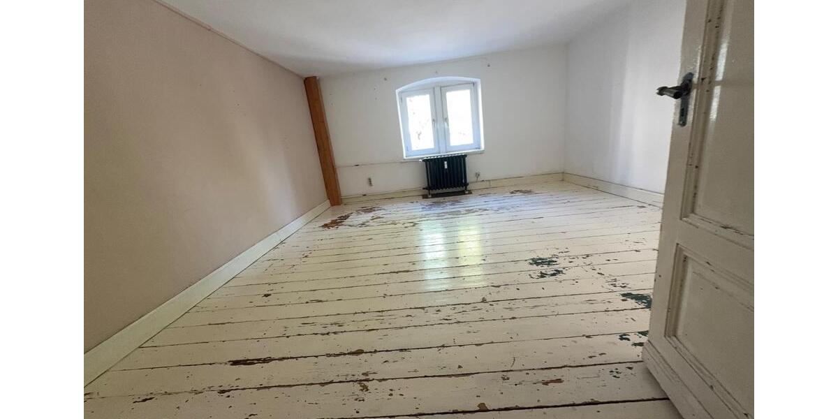 Etagenwohnung Marburg - 4 Zimmer, 115 m&sup2;, 1.490&euro; | Angebot:26644573