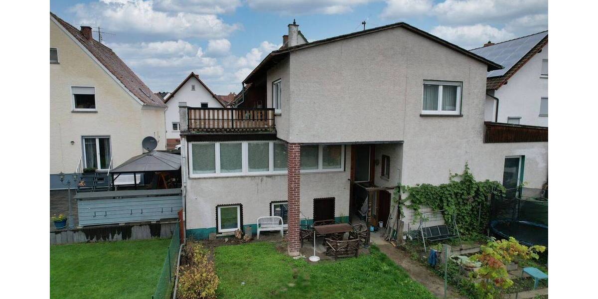 Etagenwohnung Wetzlar / Münchholzhausen Münchholzhausen - 5 Zimmer, 129 m&sup2;, 269.000&euro; | Angebot:25697035