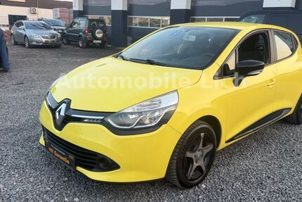 Renault Clio 158.000 km 5.299 &euro; Lich 35423