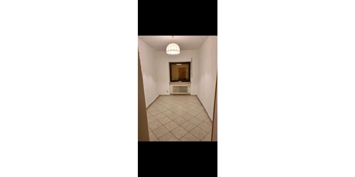Einfamilienhaus Ehringshausen - 4 Zimmer, 110 m&sup2;, 1.200&euro; | Angebot:26620709