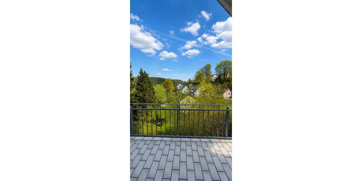 Etagenwohnung Marburg / Marbach Marbach - 4 Zimmer, 135 m&sup2;, 329.000&euro; | Angebot:26766520