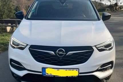 Opel Grandland (X) 153.600 km 14.900 &euro; Gießen-Wieseck 35396