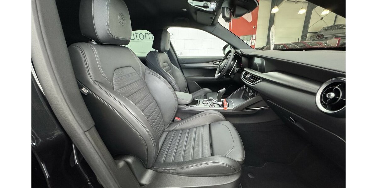 Alfa Romeo Stelvio 2.2 D Veloce Q4 Full LED Leder Carplay 36.900 km 35.890 &euro; Lich 35423