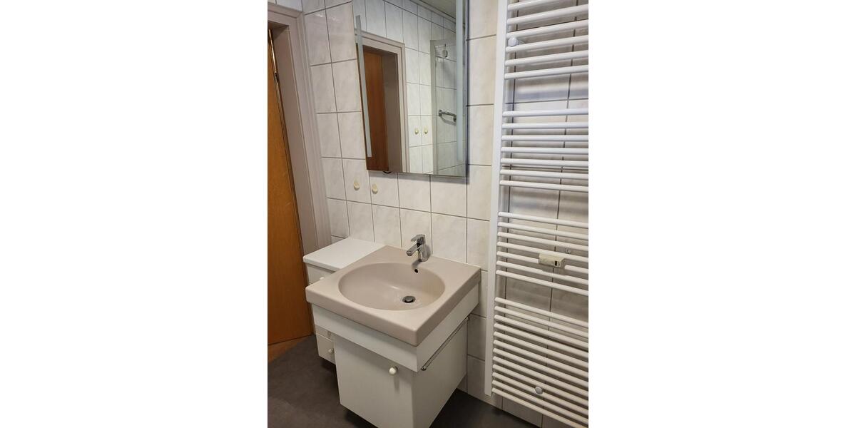 Erdgeschoßwohnung Pohlheim - 3 Zimmer, 74 m&sup2;, 800&euro; | Angebot:25354707