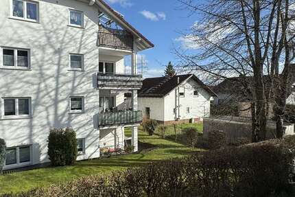 Wohnung Aßlar - 3 Zimmer, 101 m&sup2;, 299.000&euro; | Angebot:26007983