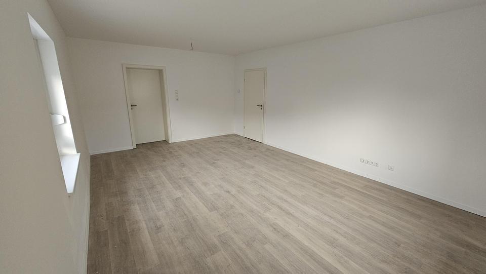 Etagenwohnung Grünberg - 2 Zimmer, 83 m&sup2;, 800&euro; | Angebot:25755736