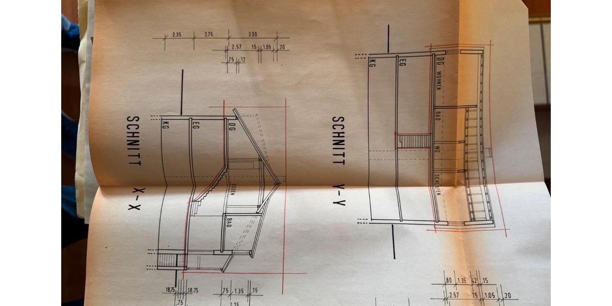 Mehrfamilienhaus, Wohnhaus Bad Nauheim - 8 Zimmer, 250 m&sup2;, 580.000&euro; | Angebot:24895558