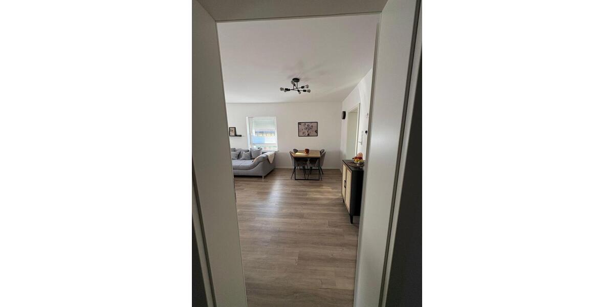 Etagenwohnung Grünberg - 2 Zimmer, 83 m&sup2;, 800&euro; | Angebot:25755736