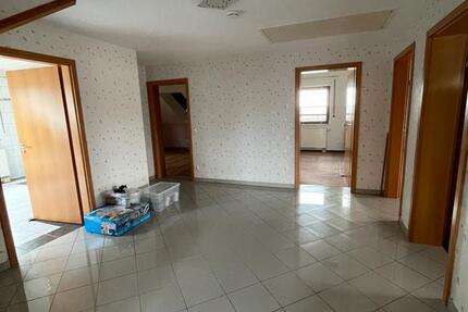 Wohnung Wettenberg - 4 Zimmer, 100 m&sup2;, 950&euro; | Angebot:25656953