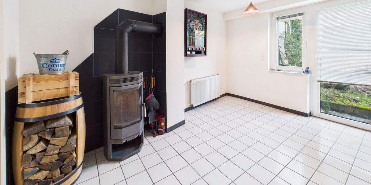 Mehrfamilienhaus, Wohnhaus Braunfels - 7 Zimmer, 160 m&sup2;, 350.000&euro; | Angebot:25880813