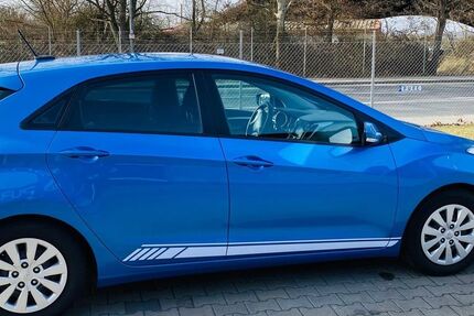 Hyundai i30 120.000 km 8.990 &euro; Giessen 35390