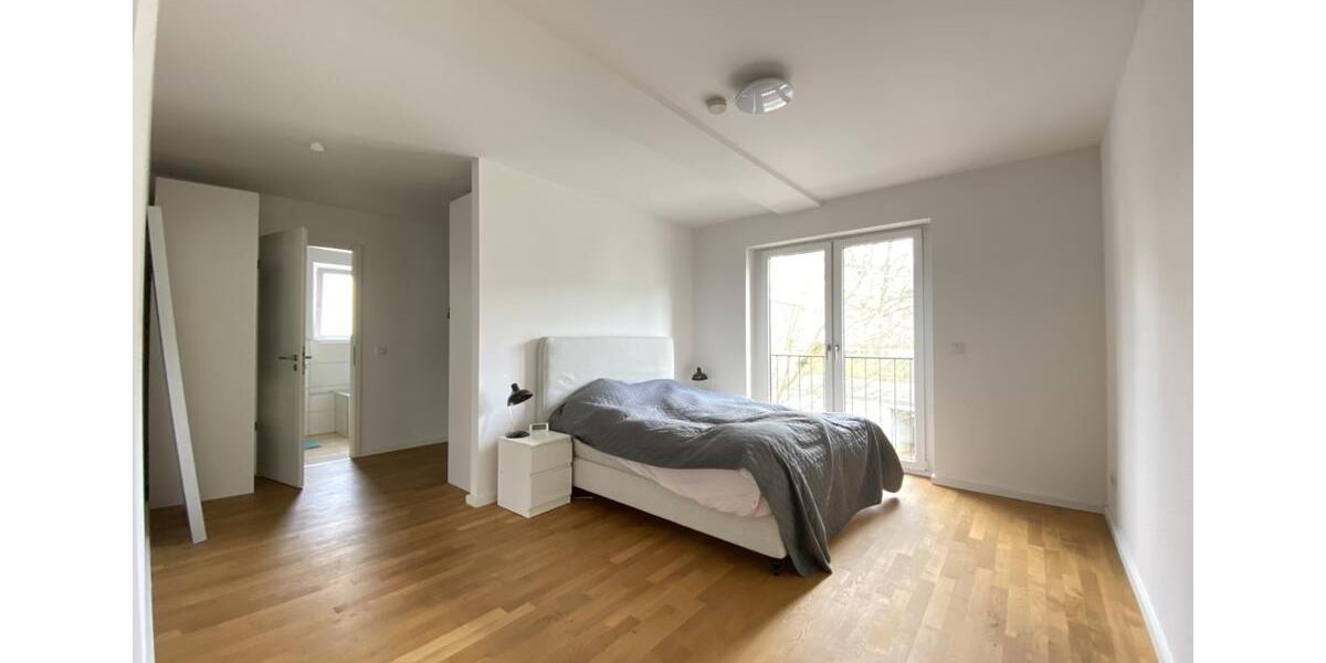 Etagenwohnung Gießen - 3 Zimmer, 90 m&sup2;, 1.050&euro; | Angebot:25964594
