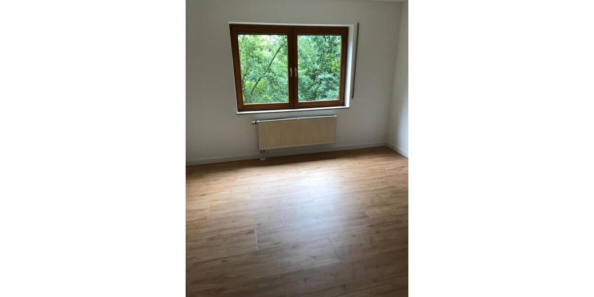 Etagenwohnung Herborn - 2 Zimmer, 75 m&sup2;, 650&euro; | Angebot:25962815