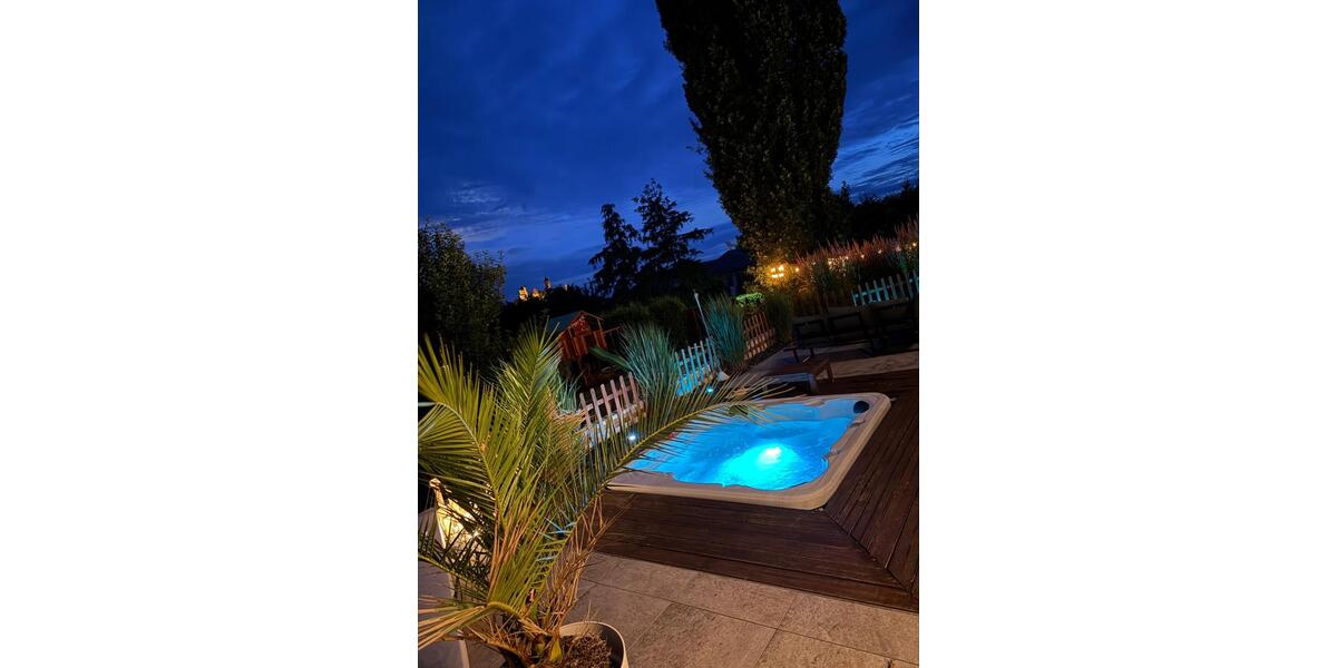 Einfamilienhaus Braunfels - 12 Zimmer, 250 m&sup2;, 899.000&euro; | Angebot:24689231