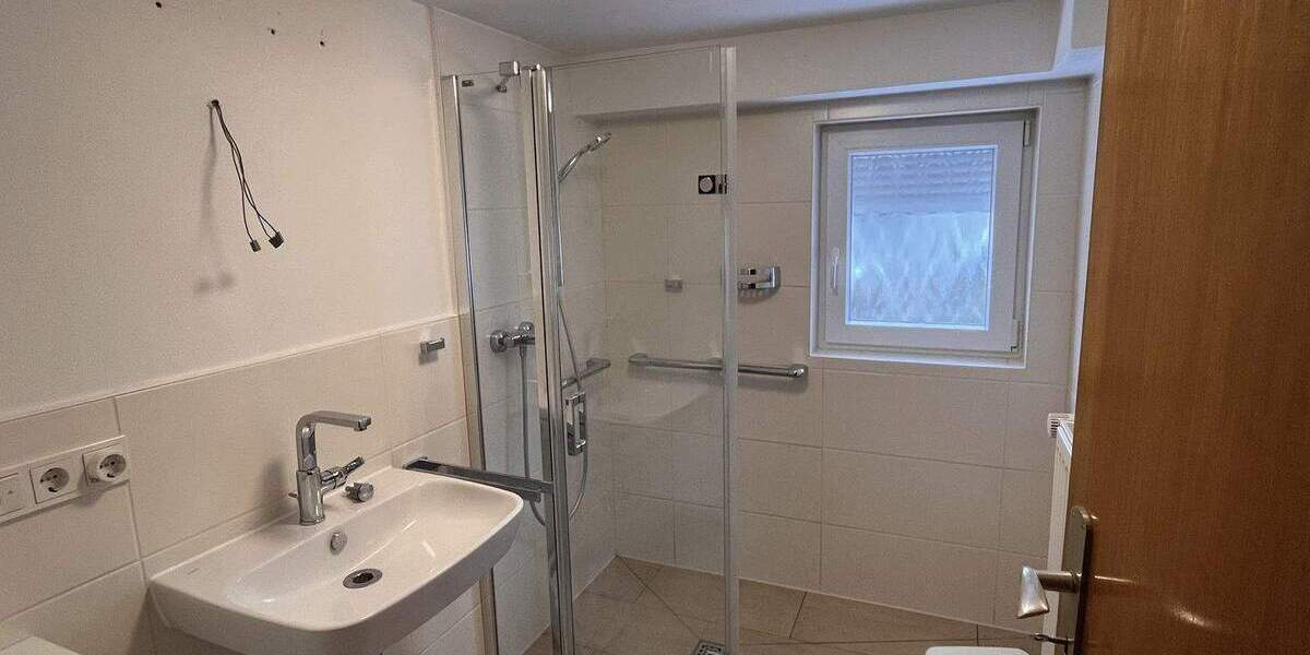 Doppelhaushälfte Sinn - 3 Zimmer, 84 m&sup2;, 89.000&euro; | Angebot:25667785