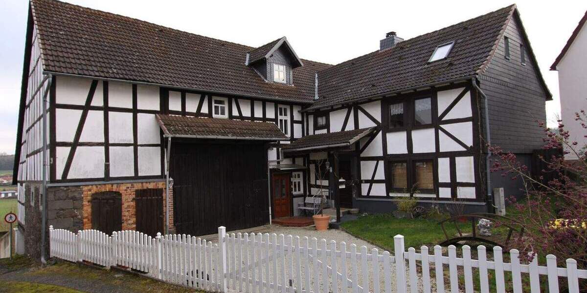 Mehrfamilienhaus, Wohnhaus Gemünden Burg-Gemünden - 1 Zimmer, 338 m&sup2;, 345.000&euro; | Angebot:25691970