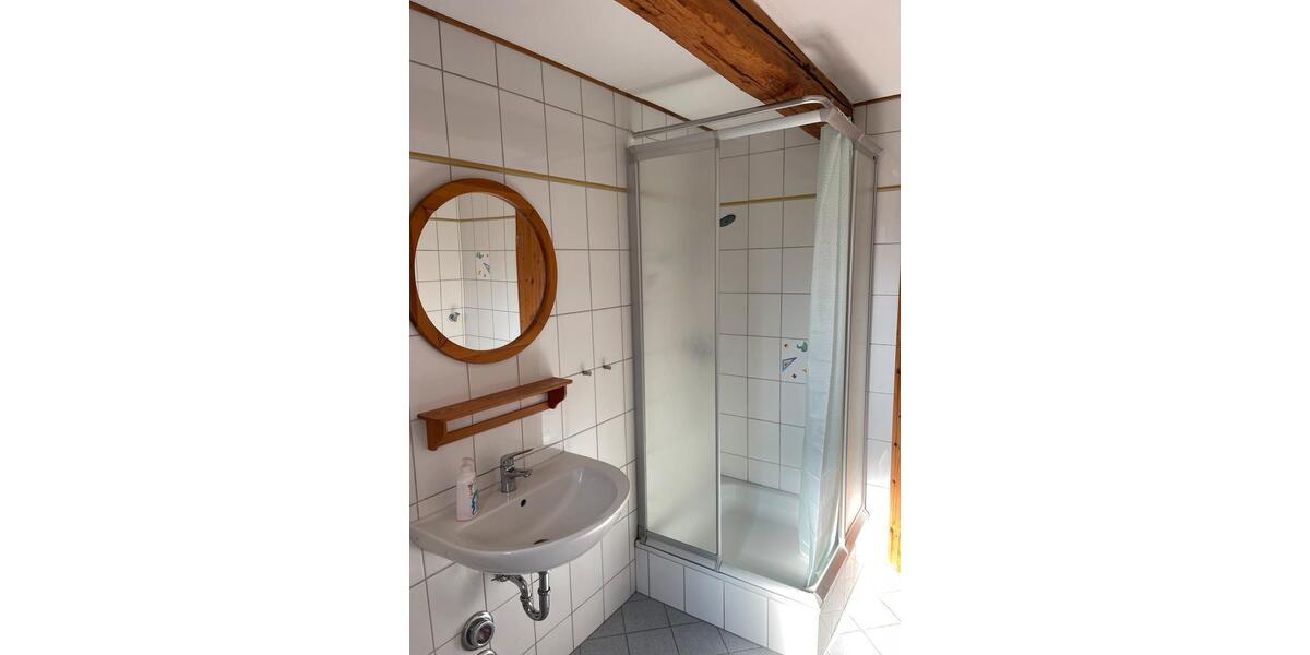 Etagenwohnung Bischoffen - 3 Zimmer, 118 m&sup2;, 750&euro; | Angebot:25942016