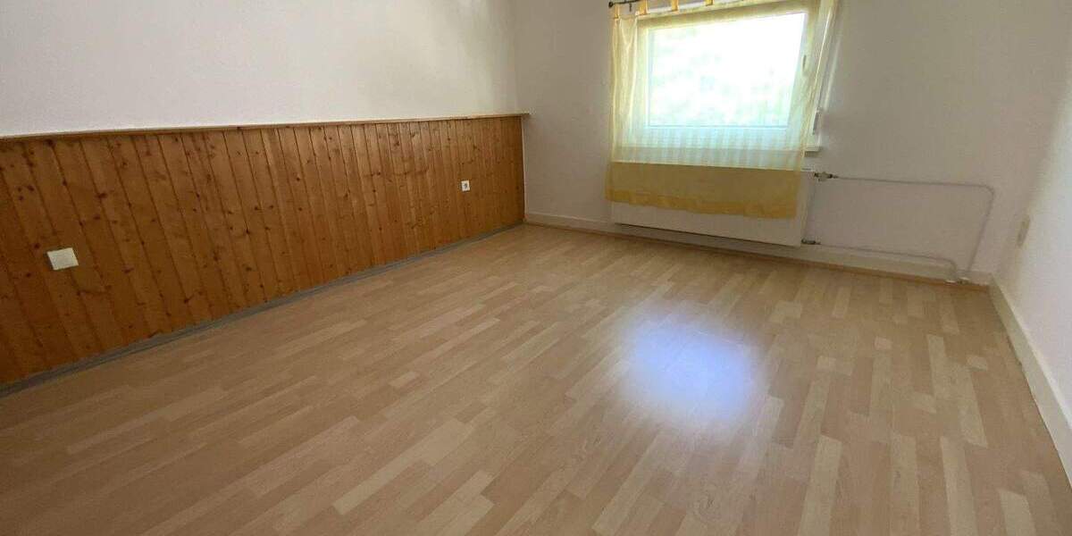 Einfamilienhaus Leun Bissenberg - 5 Zimmer, 144 m&sup2;, 165.000&euro; | Angebot:25770827