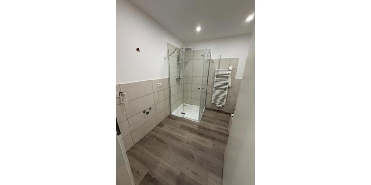 Etagenwohnung Solms - 2 Zimmer, 65 m&sup2;, 700&euro; | Angebot:25947897