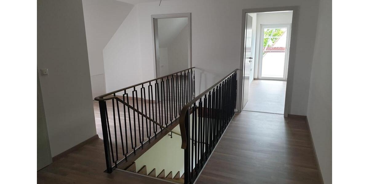 Einfamilienhaus Greifenstein - 8 Zimmer, 185 m&sup2;, 419.000&euro; | Angebot:26073792