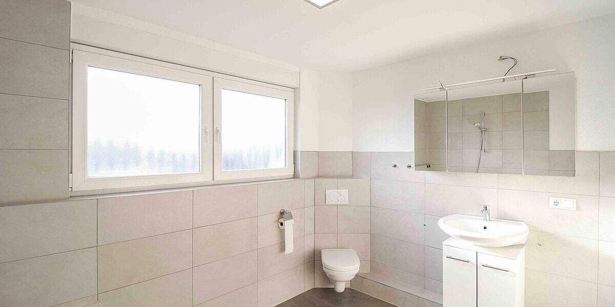 Einfamilienhaus Sinn Fleisbach - 9 Zimmer, 449.000&euro; | Angebot:25681477