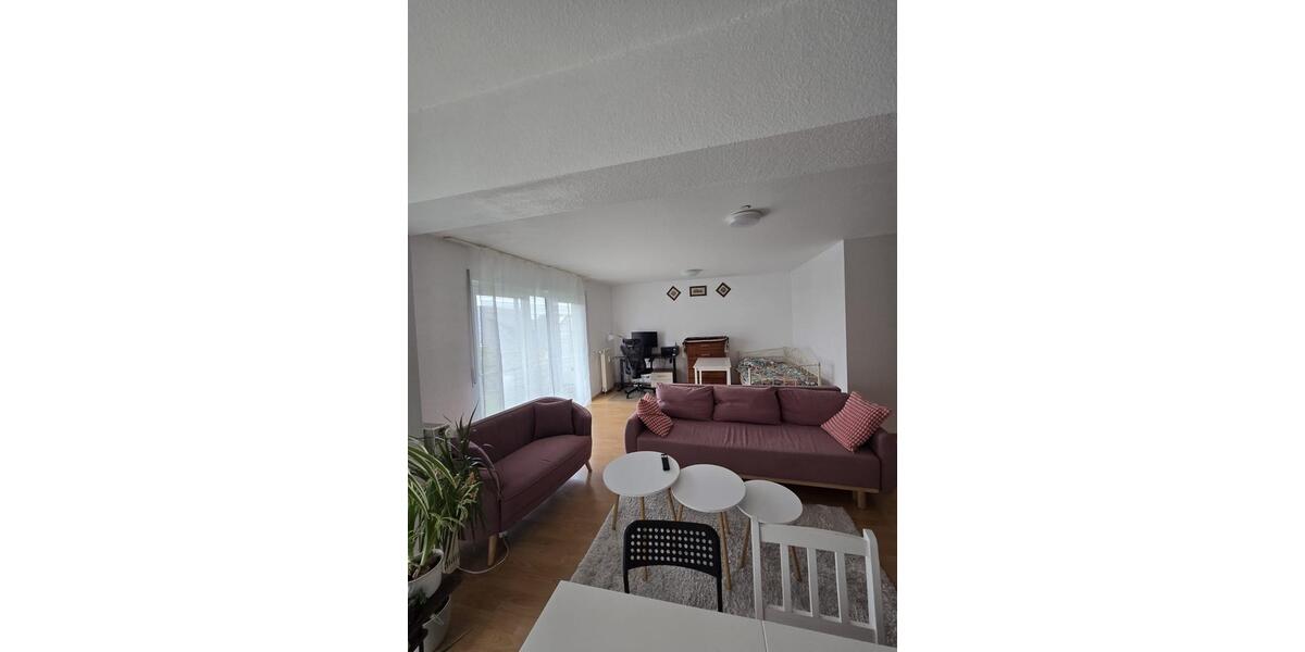 Erdgeschoßwohnung Pohlheim - 2 Zimmer, 82 m&sup2;, 850&euro; | Angebot:25613887