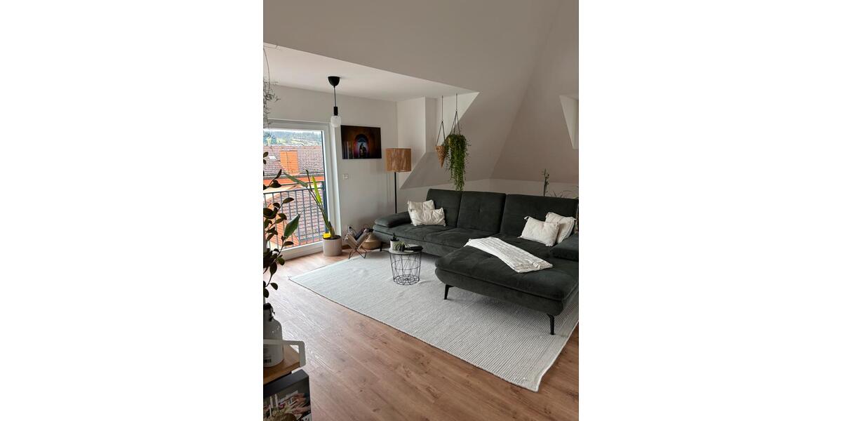 Dachgeschoßwohnung Wettenberg - 3 Zimmer, 90 m&sup2;, 950&euro; | Angebot:25934589