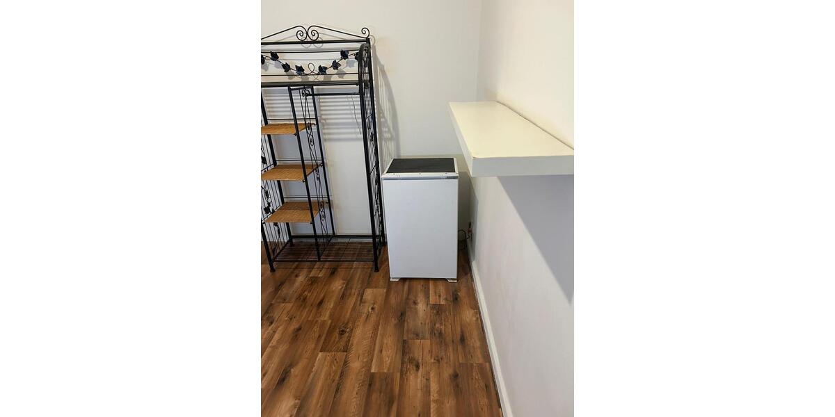 Etagenwohnung Gießen Allendorf - 1 Zimmer, 9 m&sup2;, 450&euro; | Angebot:26677550